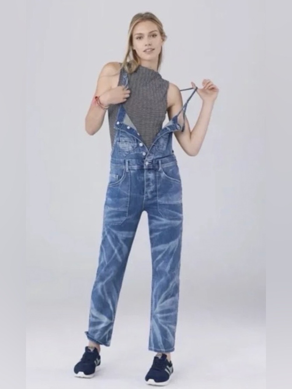 Pilcro The Painter Denim Overalls size 30 - Picture 8 of 8